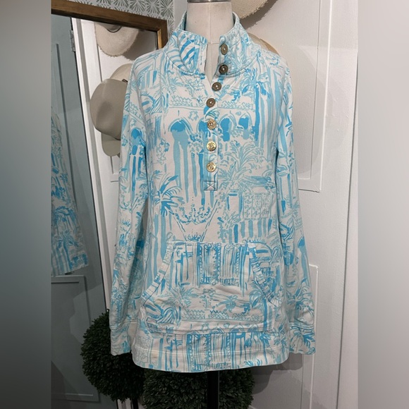 Lilly Pulitzer Tops - Lilly Pulitzer Captain La Via Loca Printed Pullover Popover Size Large